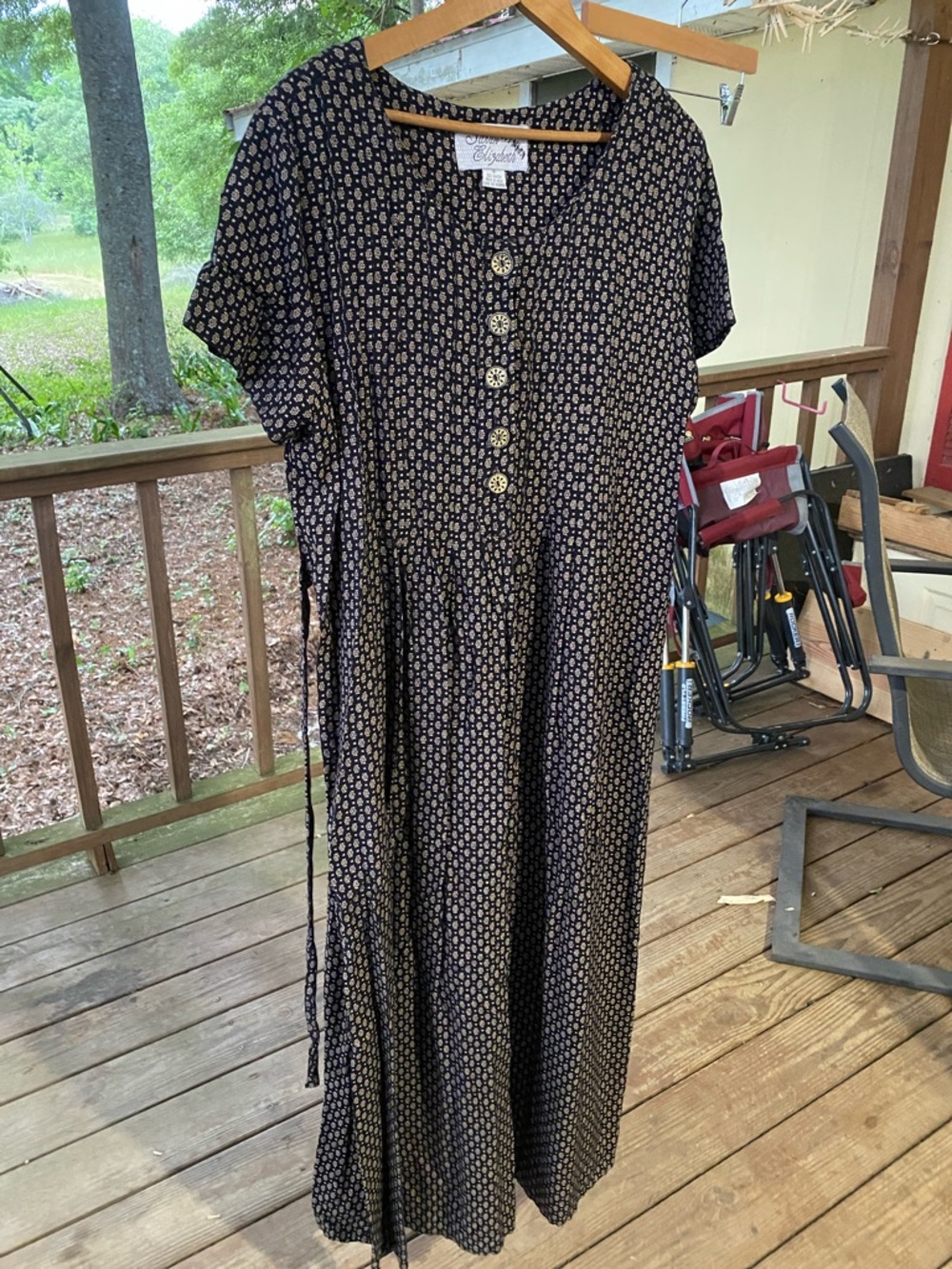 Vintage Sarah Elizabeth Black Maxi Dress w/Cream Floral Motif & Wooden Buttons